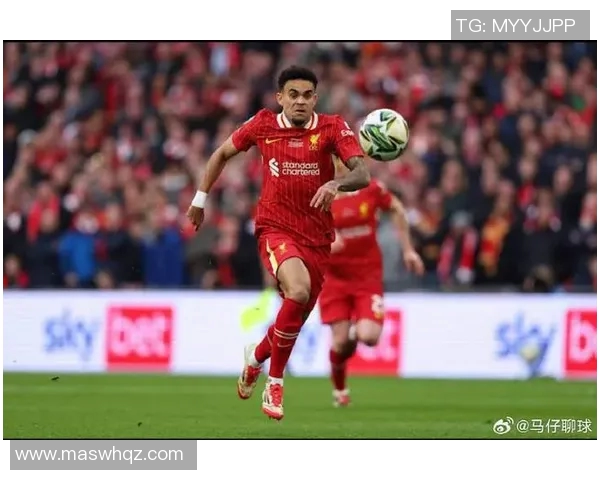 八卦爆料:拜仁被曝与明星传出绯闻 八卦爆料:拜仁被曝与明星传出绯闻